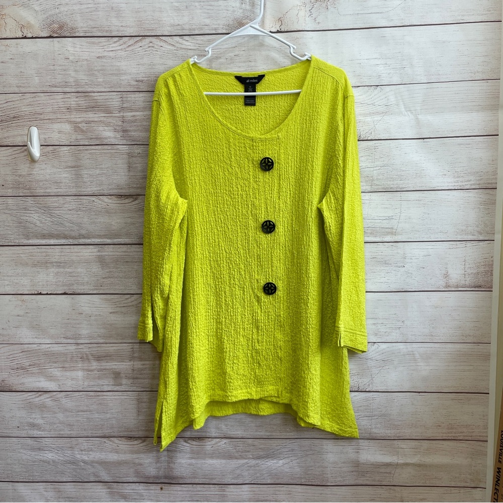 ALI‎ MILES TUNIC TOP IN CHARTREUSE